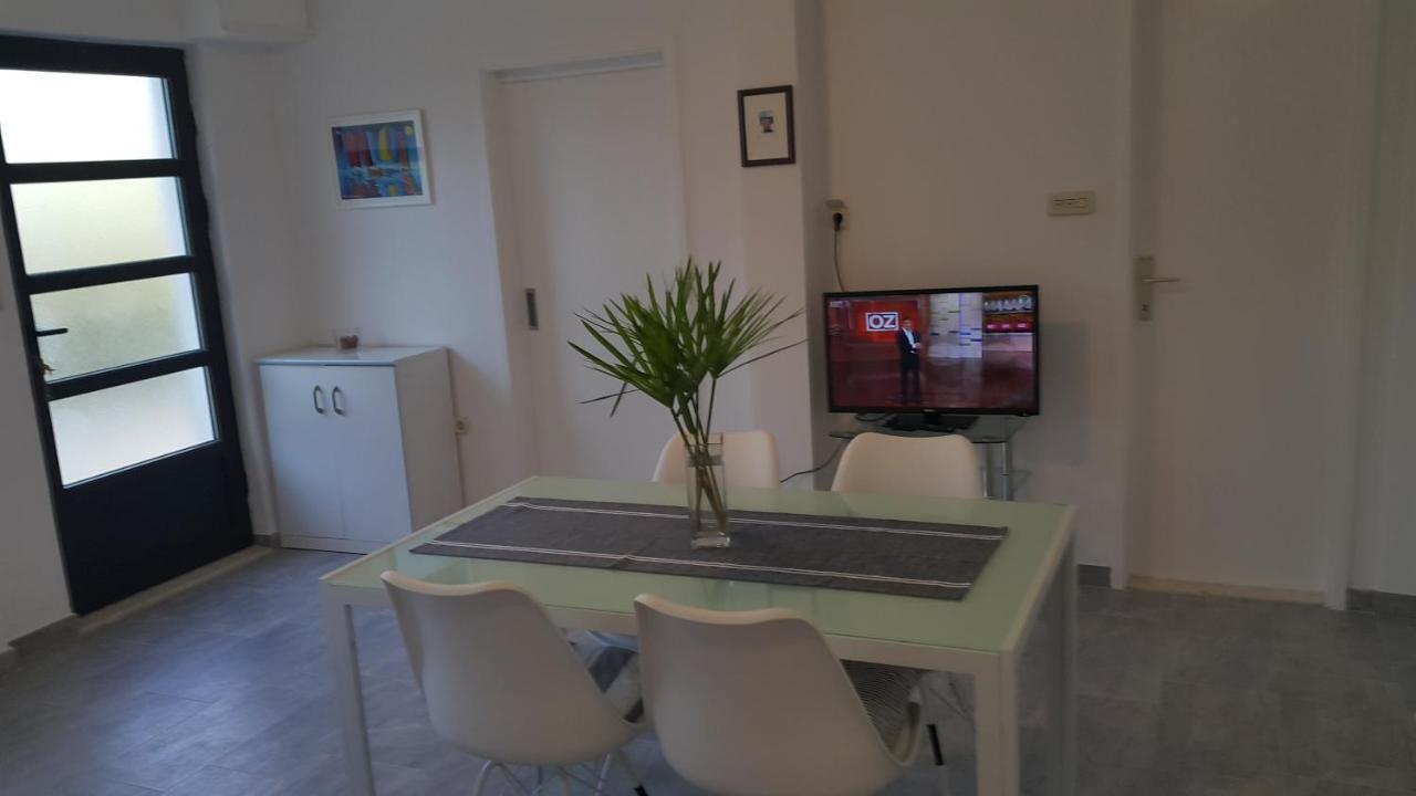 Apartmani A1 Marina, Okrug Gornji Trogir Exterior photo